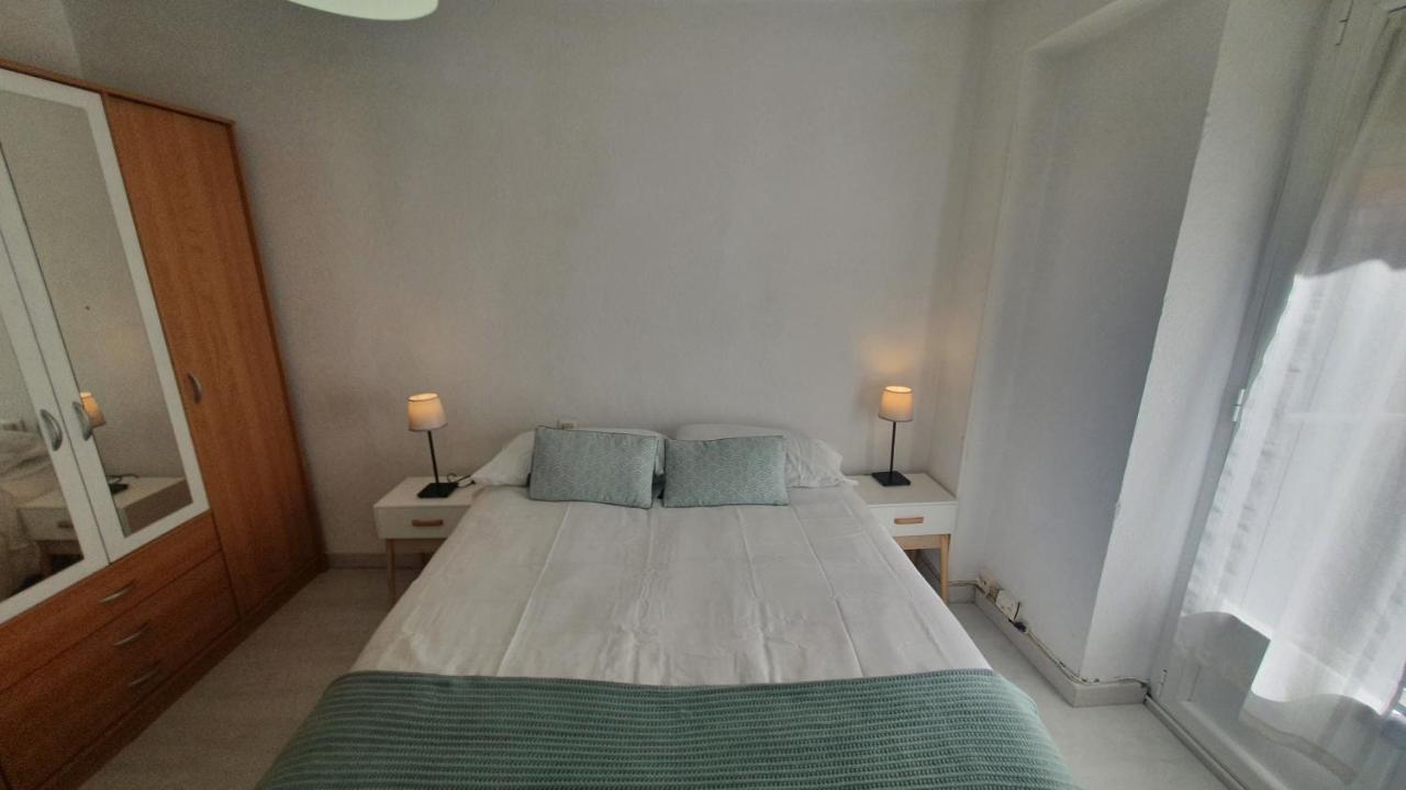 Entreplayas San Lorenzo-Poniente Para 6 Personas - Vut-3528-As 希洪 外观 照片